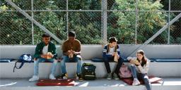 lunchen-leerlingen-schoolplein-bb.jpg
