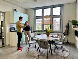 tom_en_yvonne_in_woonkamer_mla.jpg